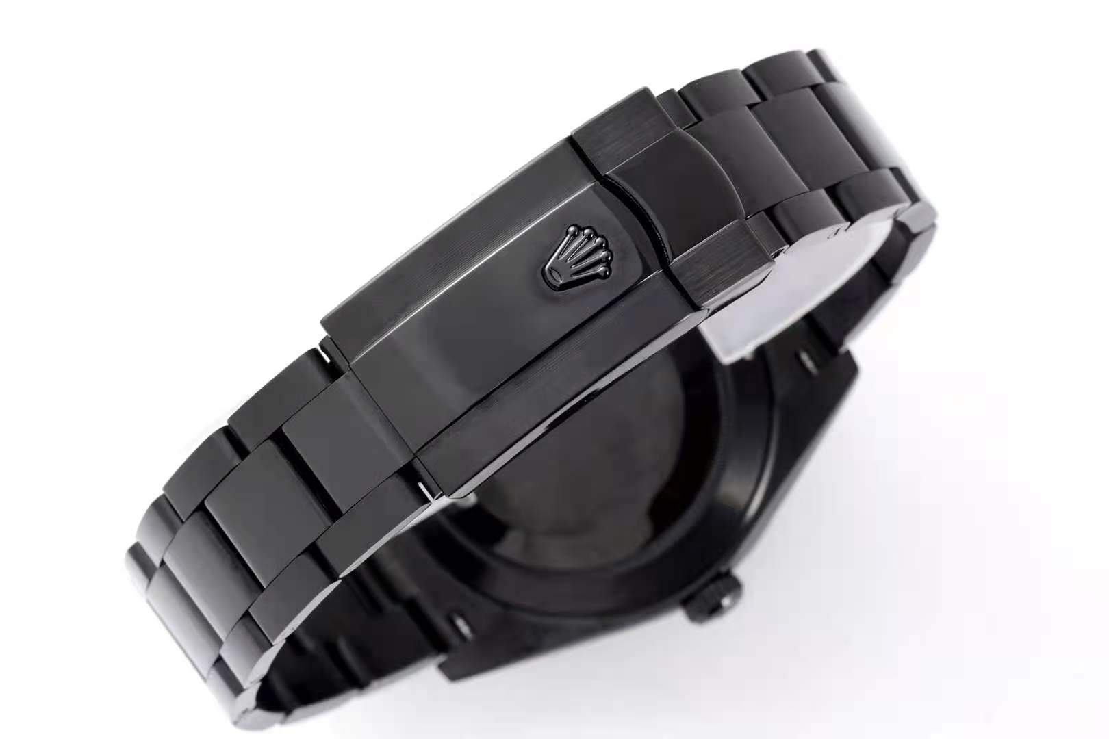 Datejust 41 Blue Dial with D1am0nd Markers in PVD Black