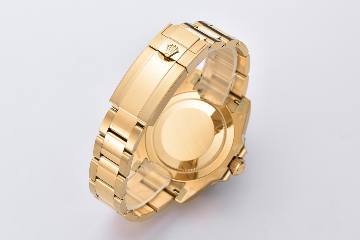 Submariner 41 126618LN Black Ceramic in Yellow Gold